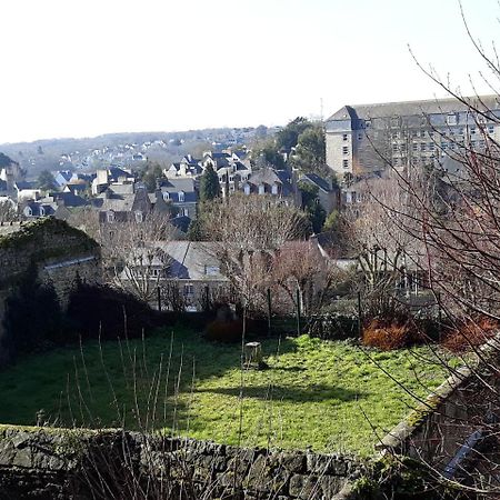 Val Cocherel - Hôtel Le Challonge Dinan Extérieur photo